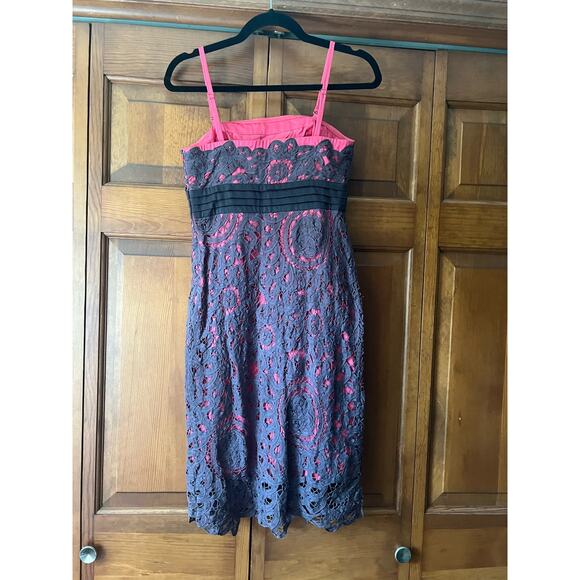 Anthropologie's Floreat Sunrise & Midnight Sheath Dress Gray Lace Pink Size 0 - Picture 8 of 11